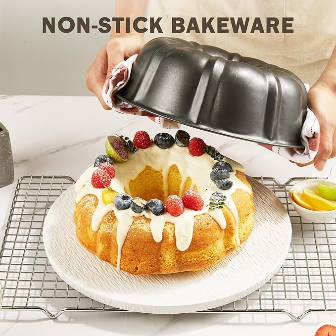 Non-Stick Cake Pans