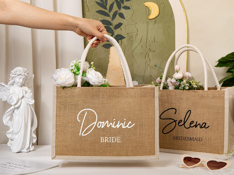 Personalized Bridesmaid Burlap Tote Bag with Name
