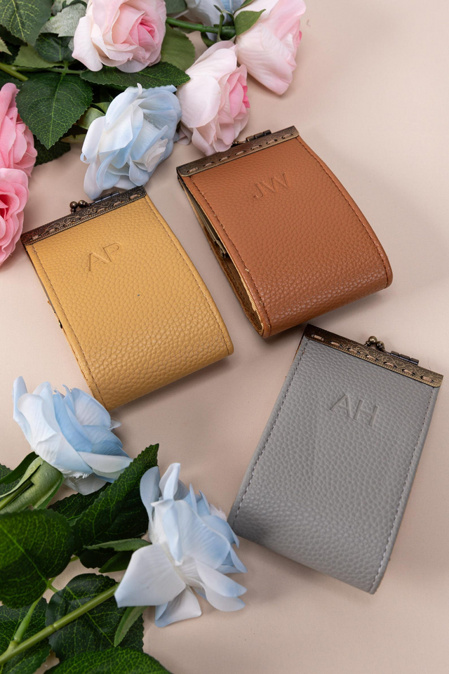 Personalized Kiss Lock Card Wallet Leather Pouch