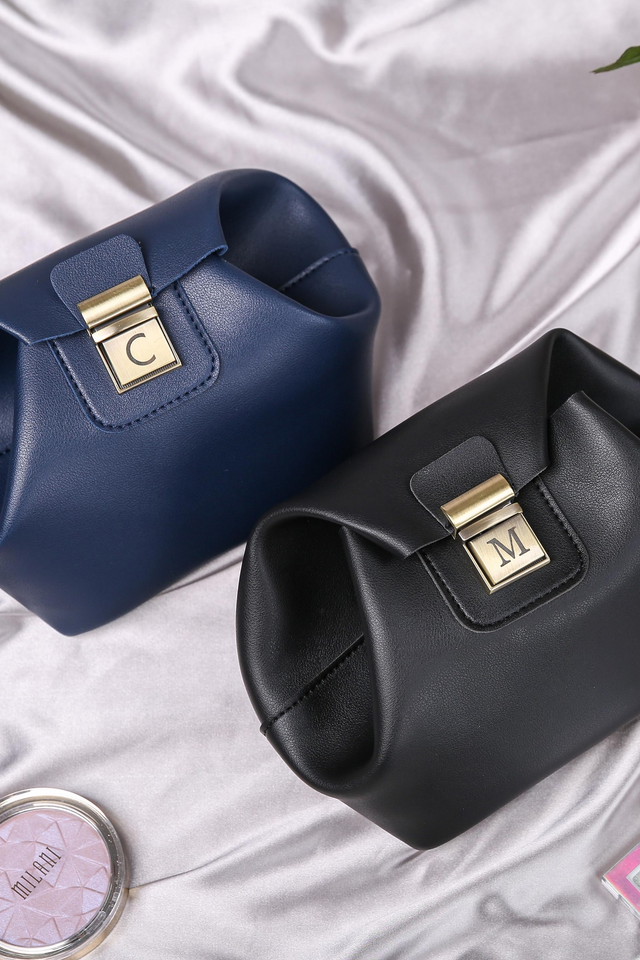 Personalized Clutch Tuck Lock Makeup Bag Travel Organizer