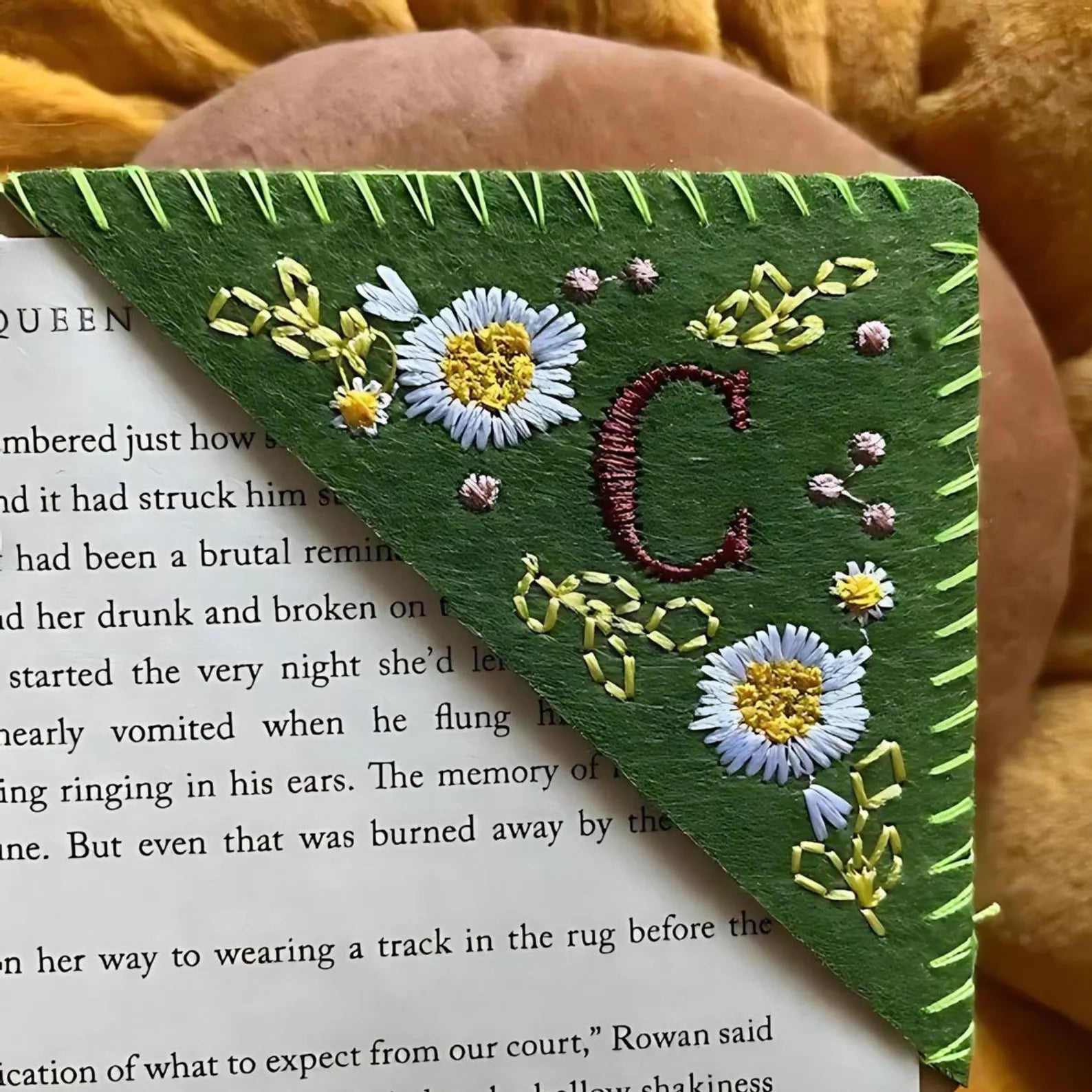 Personalized Hand Embroidered Corner Bookmark, Felt Triangle Page Stitched Corner Handmade Bookmark, gift for her and mom