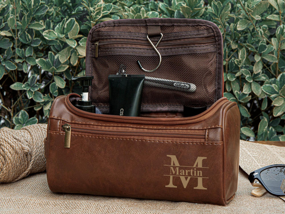 Custom Mens Leather Toiletry Bag Dopp Kit Gift