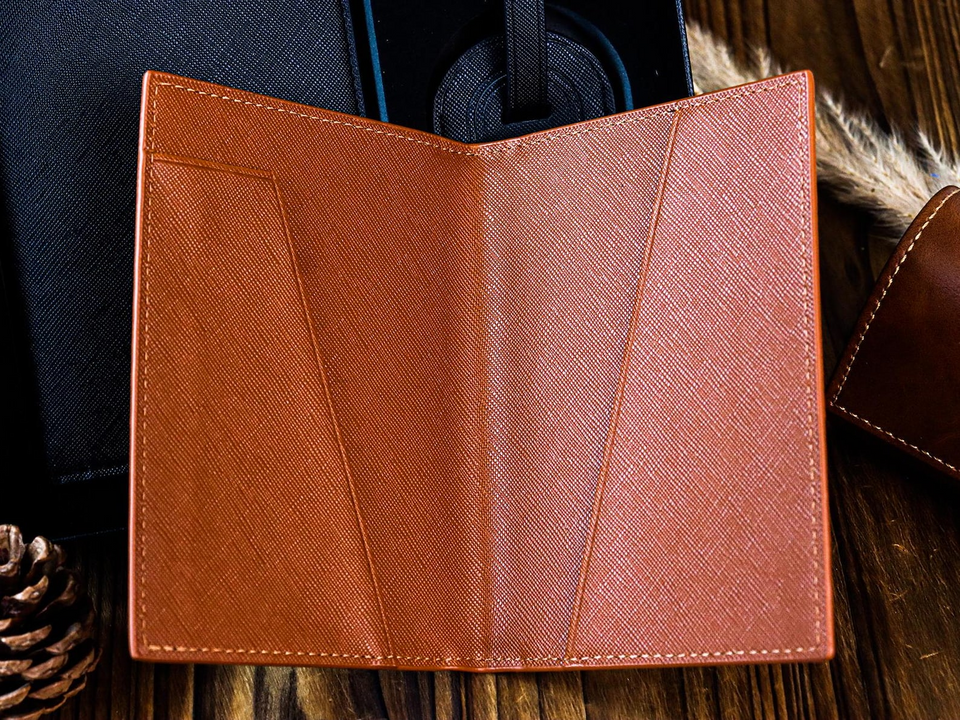 Personalized Passport Holder & Luggage Tag Set